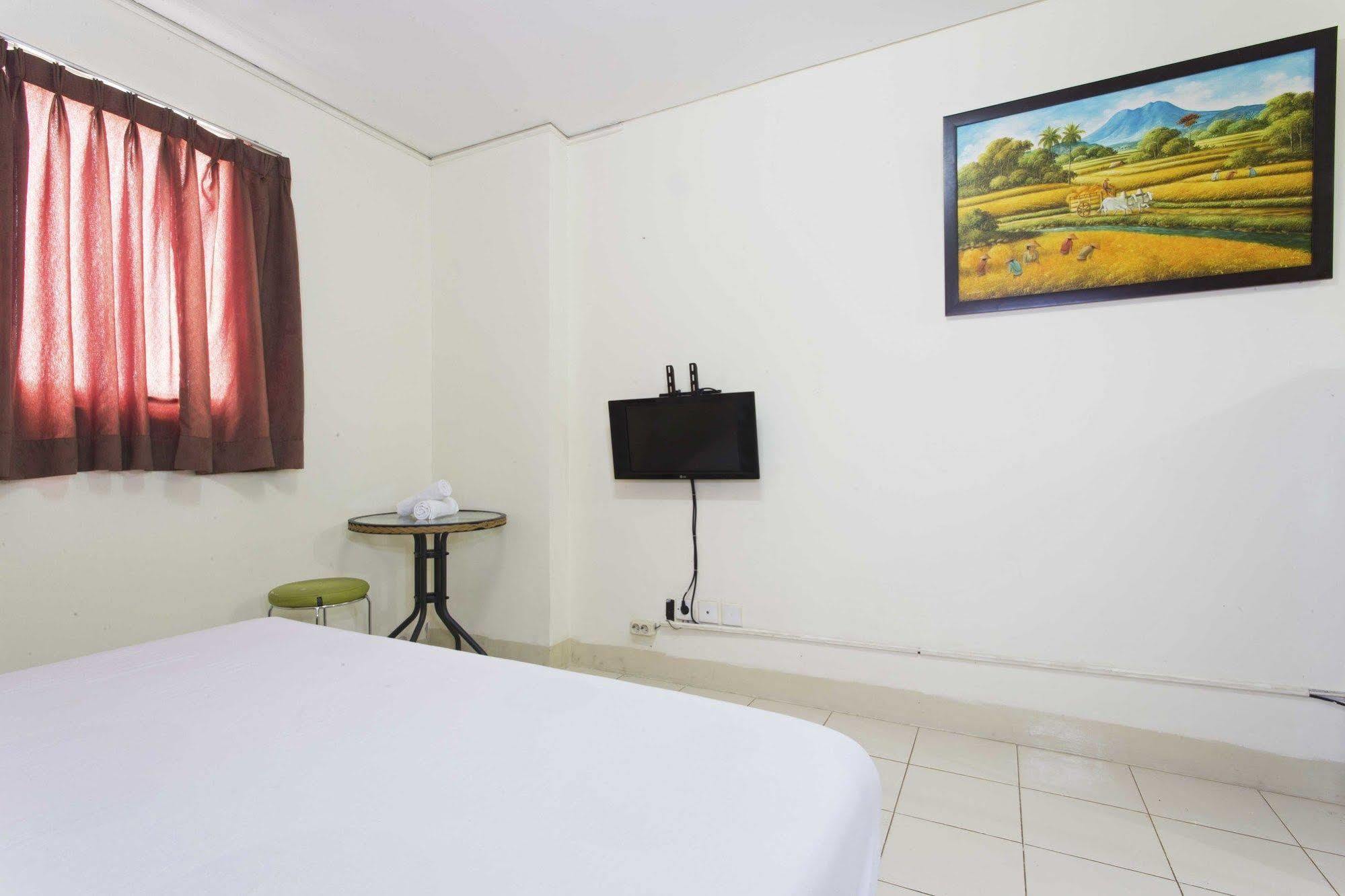 Reddoorz Apartment @ Pulo Gadung Cakarta Dış mekan fotoğraf